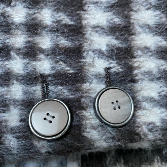 Laundry gorgeous taupe and white wool blend coat with belt - Picture 3 of 9